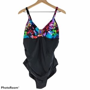 CATALINA ONE-PIECE SWIMSUIT SIZE LARGE